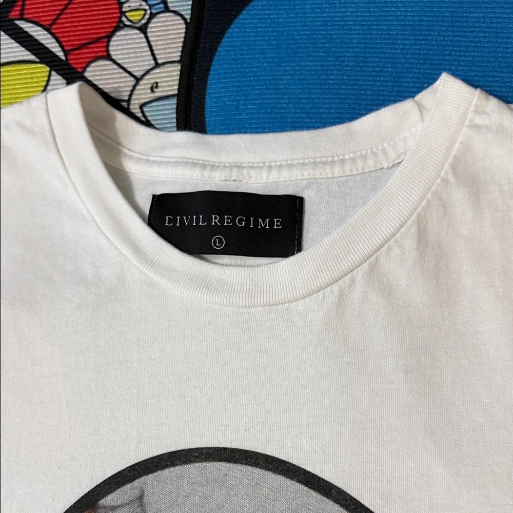 Civil Regime Blooming  Through Chaos Tee.    (Pre-owned ) - Picture 4 of 7